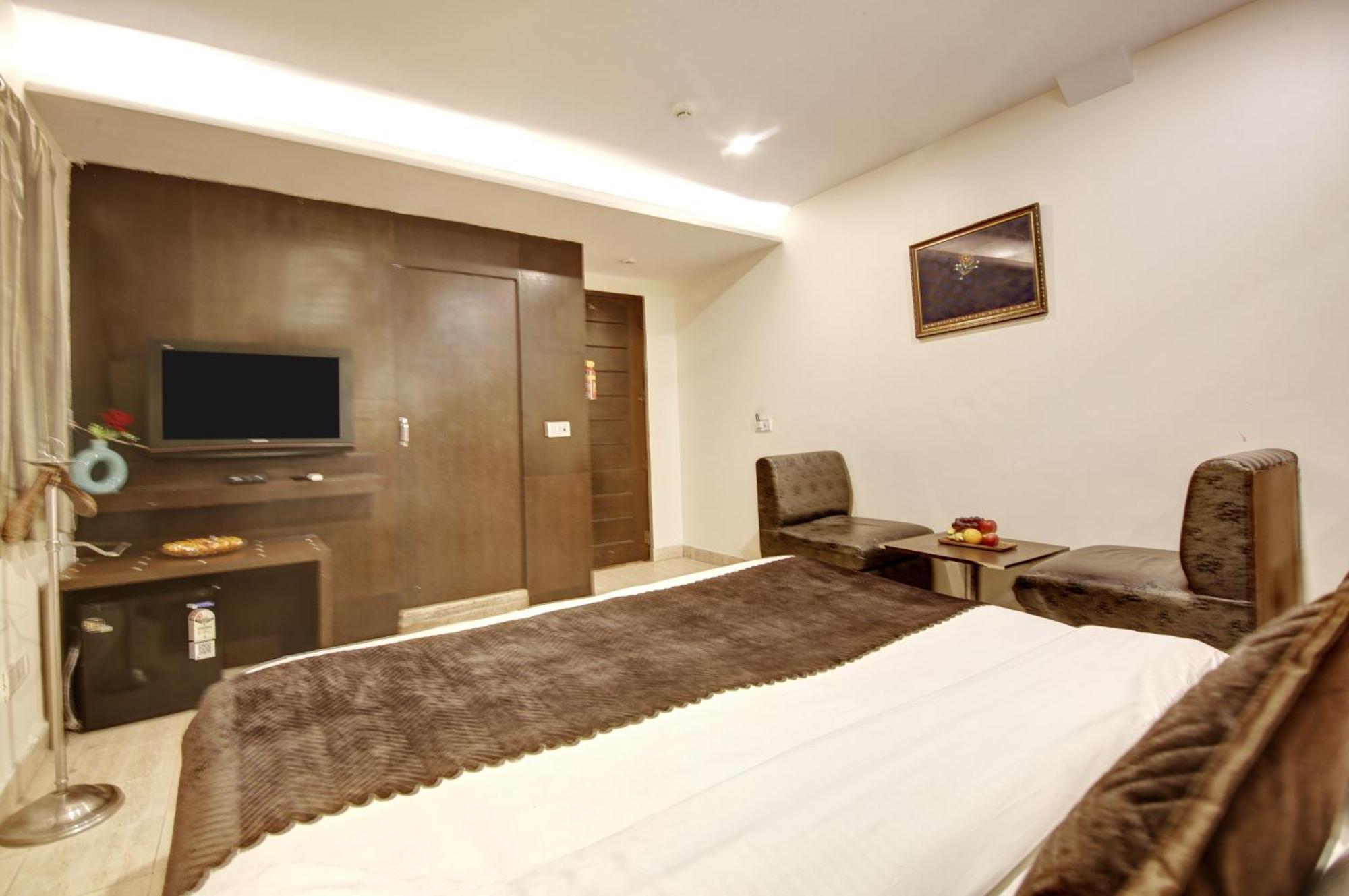 Hotel Wk Comfort - Near White Clove New Delhi Extérieur photo