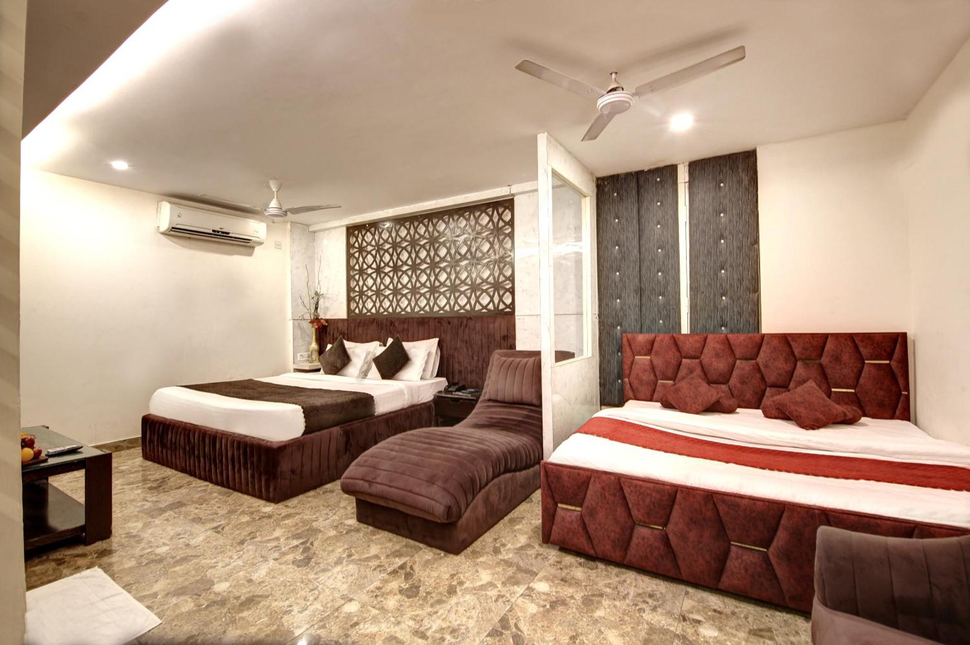 Hotel Wk Comfort - Near White Clove New Delhi Extérieur photo