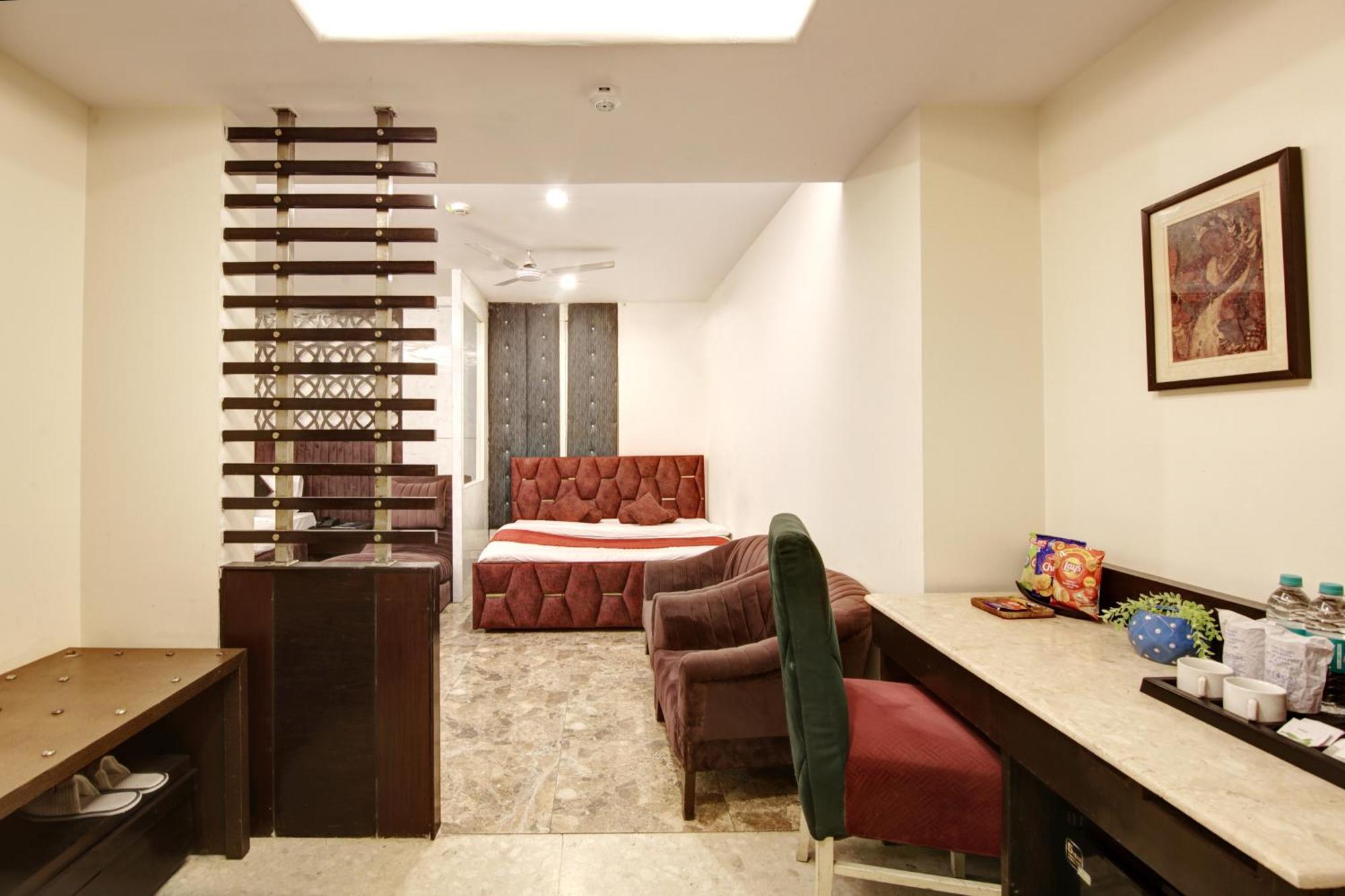 Hotel Wk Comfort - Near White Clove New Delhi Extérieur photo