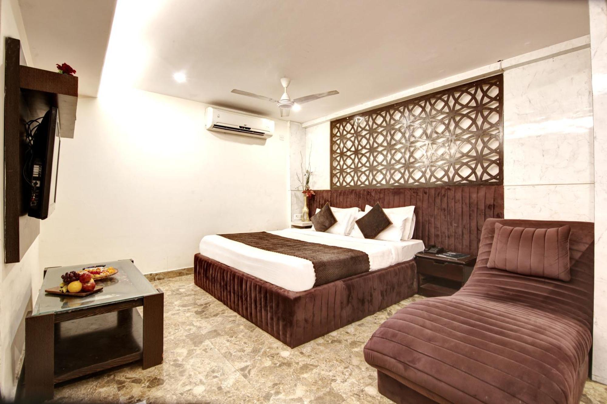 Hotel Wk Comfort - Near White Clove New Delhi Extérieur photo