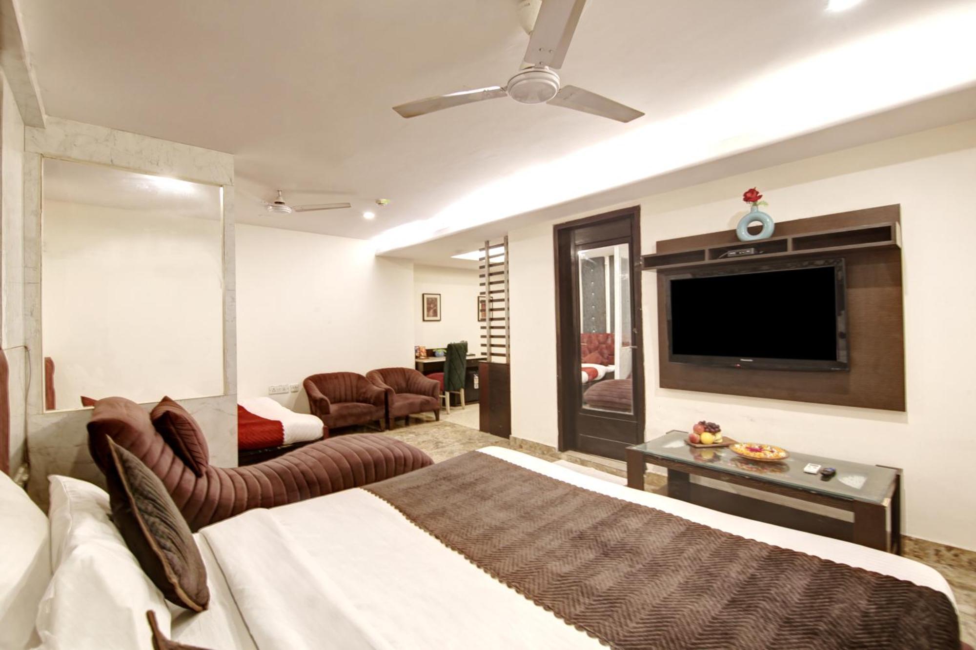 Hotel Wk Comfort - Near White Clove New Delhi Extérieur photo