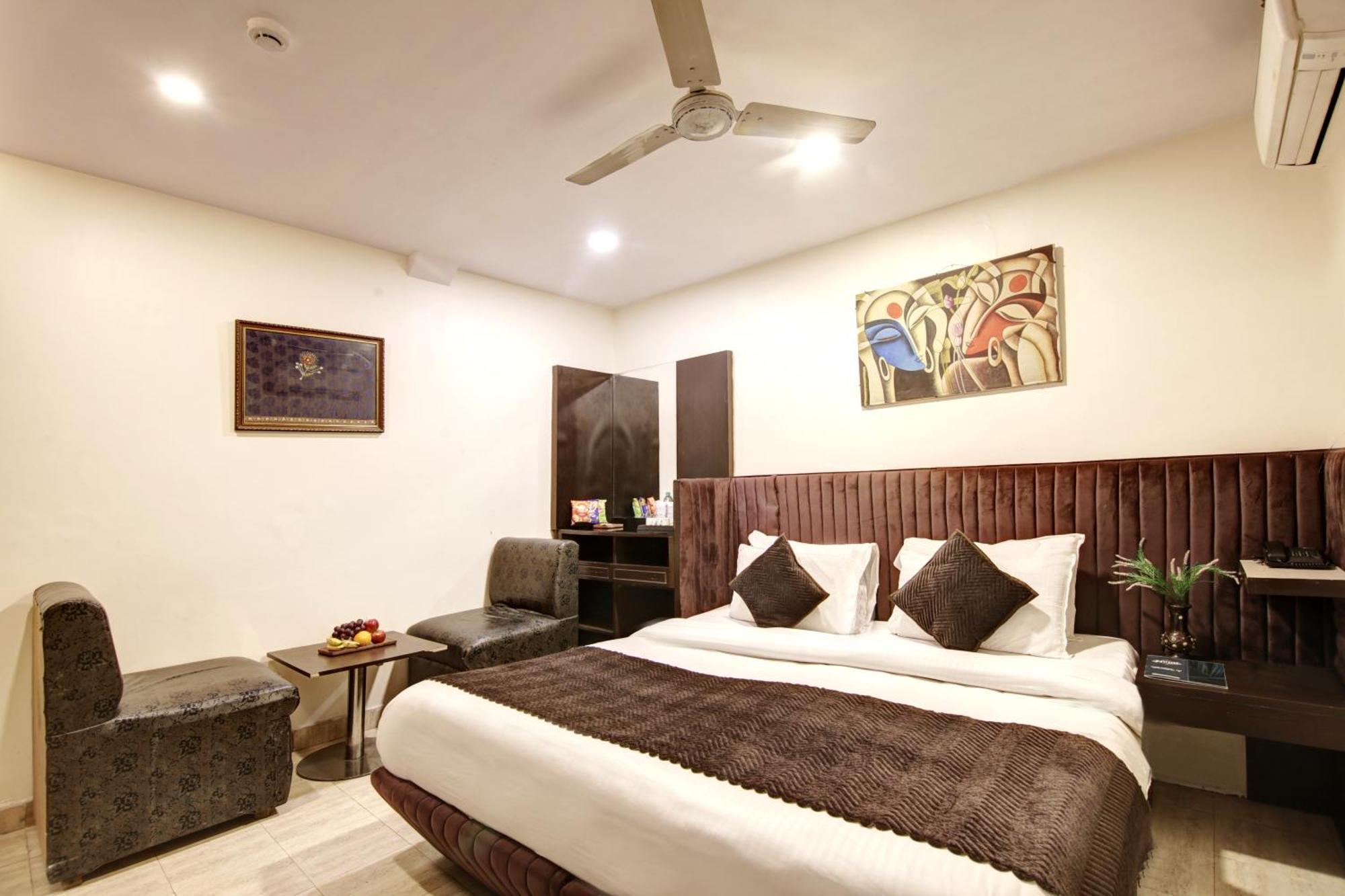 Hotel Wk Comfort - Near White Clove New Delhi Extérieur photo