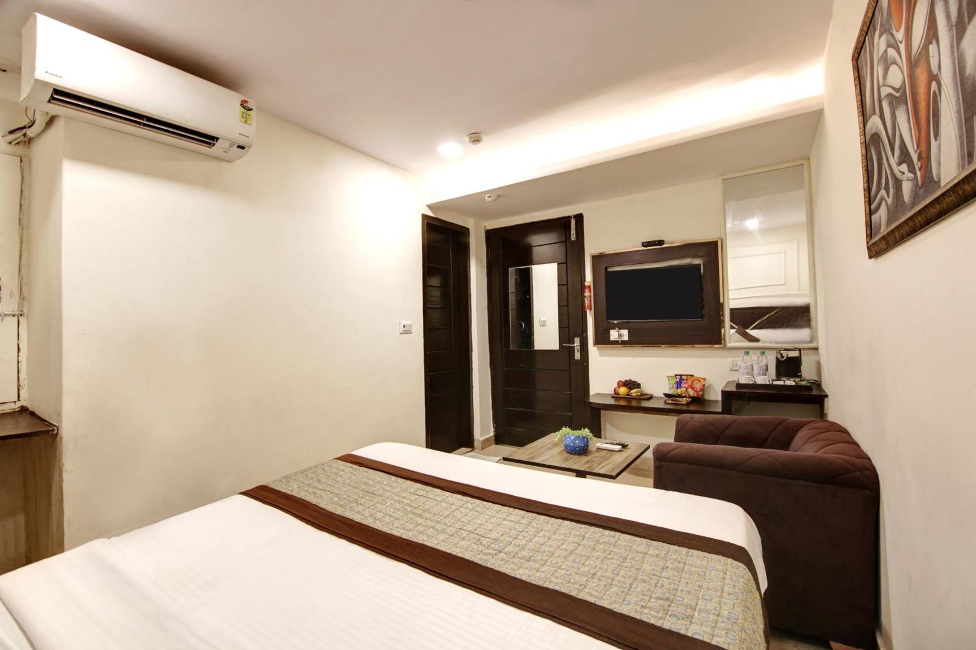 Hotel Wk Comfort - Near White Clove New Delhi Extérieur photo